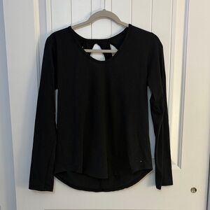 Under Armour Black Long Sleeve Top